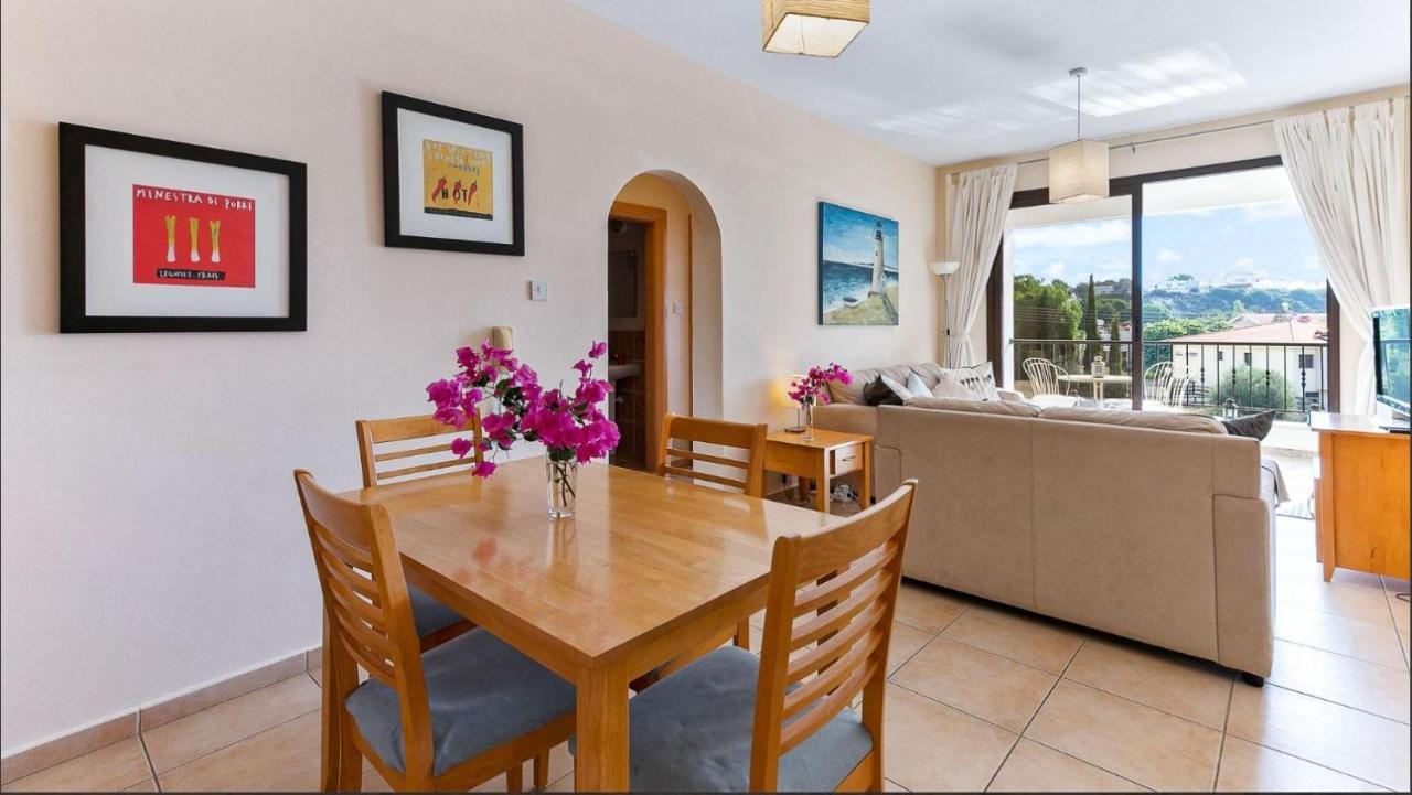 Spacious Contemporary Apartment Pissouri Exterior foto